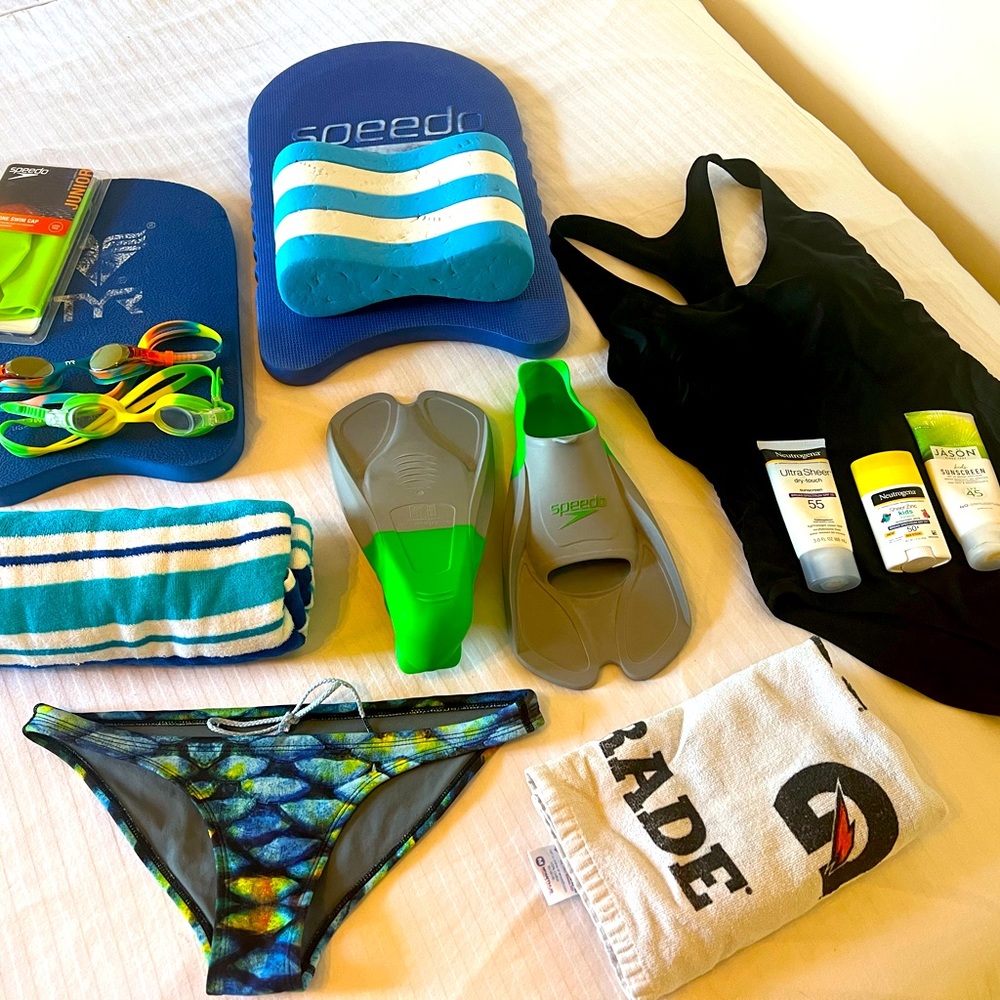 Women’s/Kids Swim Bundle